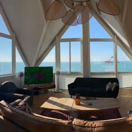 Le Poseidon, Exceptionnel Face A La Avec Spa, Terrasse, 4 Un Vrai Coup De Coeur フェカン