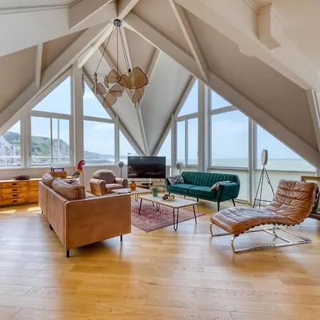 Le Poseidon, Exceptionnel Face A La Avec Spa, Terrasse, 4 Un Vrai Coup De Coeur *