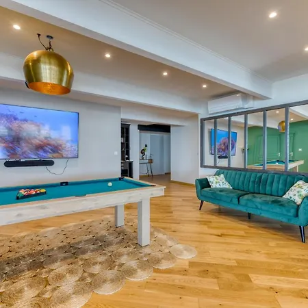 Le Poseidon, Exceptionnel Face A La Avec Spa, Terrasse, 4 Un Vrai Coup De Coeur フェカン