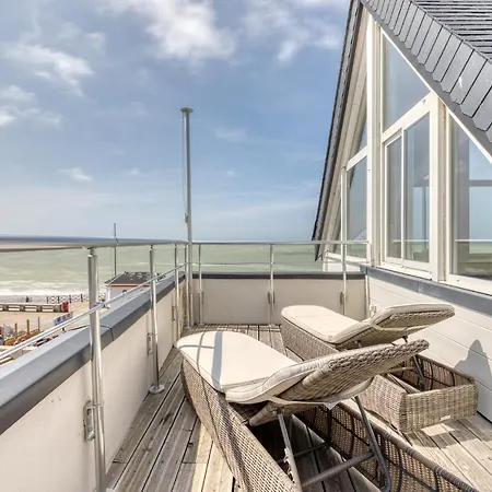 Apartment Le Poseidon, Exceptionnel Face A La Avec Spa, Terrasse, 4 Un Vrai Coup De Coeur *