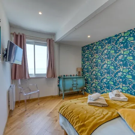 Le Poseidon, Exceptionnel Face A La Avec Spa, Terrasse, 4 Un Vrai Coup De Coeur Apartment Fecamp
