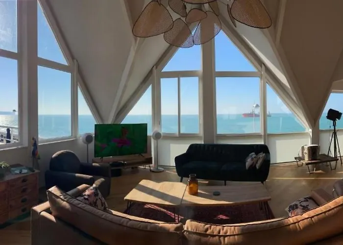 Le Poséidon, Exceptionnel Face à La Avec Spa, Terrasse, 4 Un Vrai Coup De Coeur Fécamp