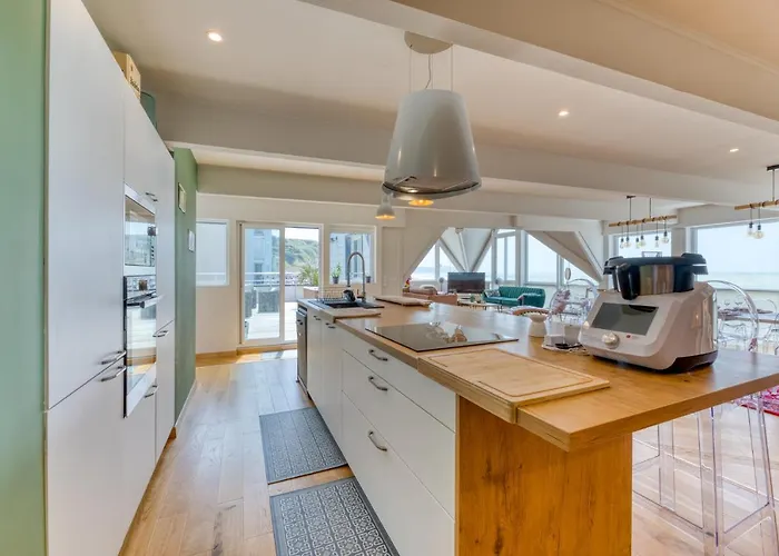 Le Poséidon, Exceptionnel Face à La Avec Spa, Terrasse, 4 Un Vrai Coup De Coeur *