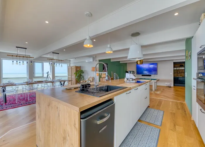 Le Poseidon - Exceptionnel Face A La Avec Spa, Terrasse, 4 Fecamp